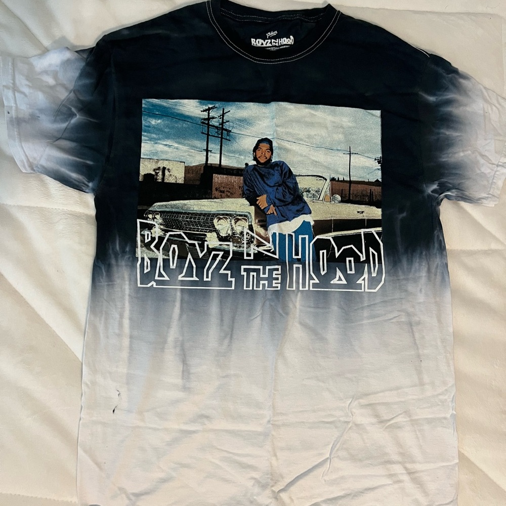 Rocawear Black and White Graphic Tee